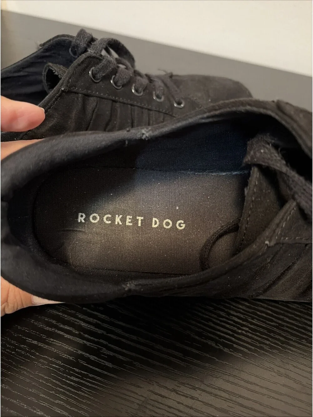 Rocket Dog Women's Basha Black Sneaker Size 10
